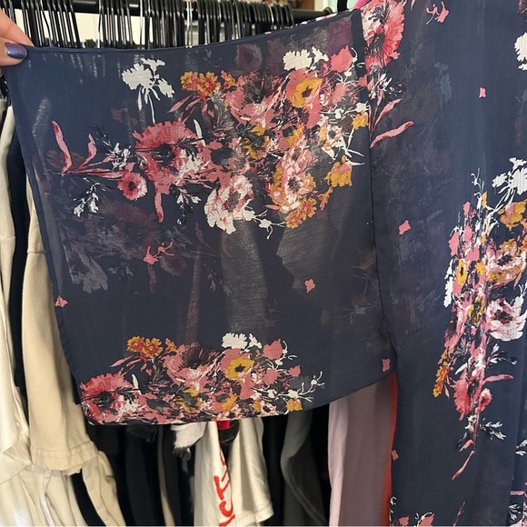 K154 Chance & Destiny Blue Floral Kimono S/M Oversized - Picture 4 of 4